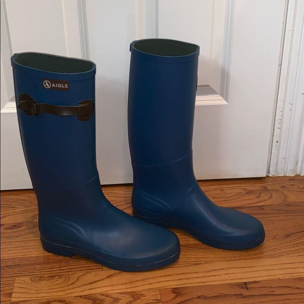 Aigle boots size 39.